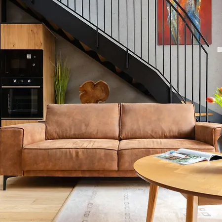 Loft With Patio & Parking - Nusle Brewery 布拉格
