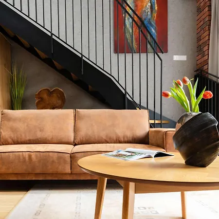 Loft With Patio & Parking - Nusle Brewery 公寓 *